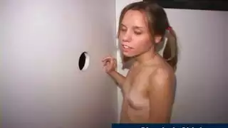 تشتهي سائلي لكنني لا أشعر بهذه الليلة