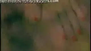 ثنائي شرجي صريح: مؤخرة الربيبة تضرب بواسطة زوج الأم