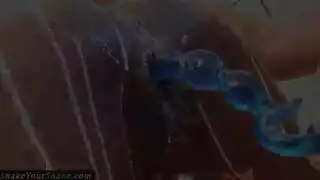 نوبية مغرية بأرجل مذهلة تمص القضيب ثم تحصل على جماع من الخلف