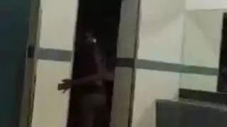ابنة خجولة تحصل على درس إكس إكس إكس من لولا فوكس