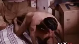 اخت تهيج على زب اخوها نايم وراها
