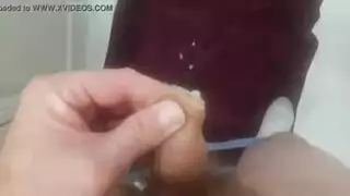 شقراء ساخنة تمارس الجنس مع نائب الرئيس