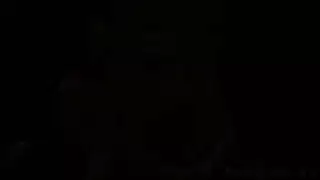 قضيب أسود كبير يوسع فتحة شرج ضيقة لشاب