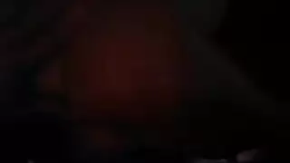 ثلاثي صريح: جنس حيواني متوحش وقذف عميق من بيج أوينز
