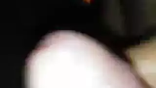 أثداء عارية ضخمة وفرج ساخن في فيديو صريح