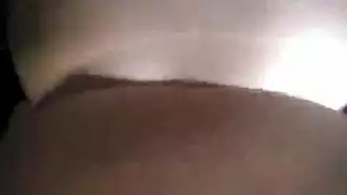 الأخوات العاهرتان تتبادلان الأدوار في المضاجعة من الخلف
