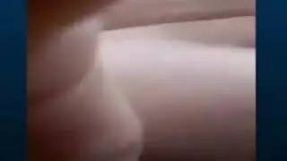 شرموطه منقبه تقلع تلعب في كوسها