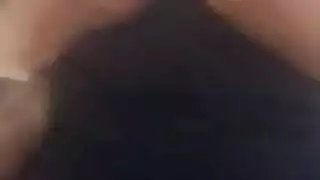 لهثانة على الزب المصري: مددي كسي الناشف