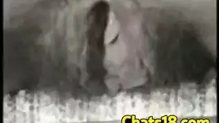 ناضجة في حمام