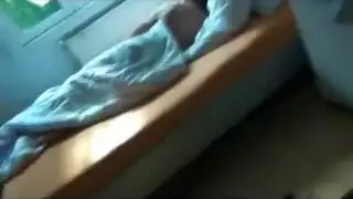 شقراء جميلة تأخذ جنس شرجي قاسٍ من صديقها