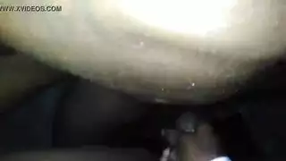 نشوة هزاز لصديقة خائنة لمدة عقد
