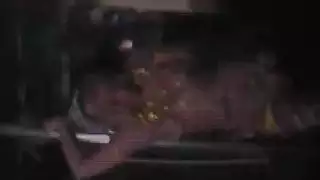 ليالي عربية إباحية: ياسمين تأخذ قضيب علاء الدين الكبير