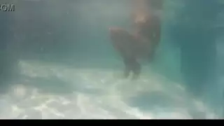 جلسة تمديد مؤخرة وحشية