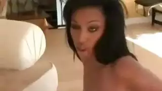 أكبر كس رطب في فيلم إباحي صريح