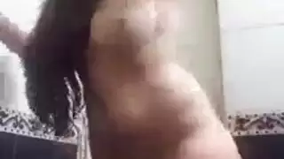 نيك بزاف والقذف بينهم