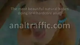 رجل يخطف فتاة ويلعب في مهبلها