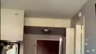 جنس جماعي فوضوي مع فتيات متحولات مدمنات للقضيب