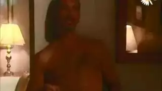 كارين تستفسر عن قضيب كبير