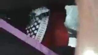 تنشر حظها السعيد أمام الكاميرا