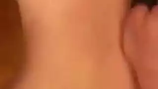 سيد شاب يهيمن على العبد في مشهد بورنو صعب مع عاهرة قذرة