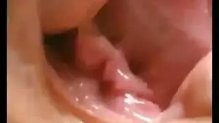 عيد ميلاد مفلس يتحول إلى جماع جماعي إباحي في الديسكو