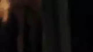 زوجات ثلاثية في جنس جماعي صريح