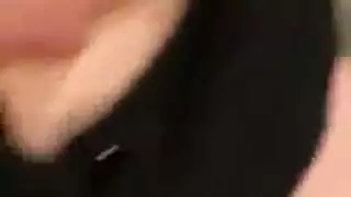 شاهدها حاول أبناء هناك