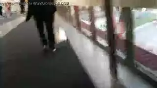 تلميذة مشاغبة تنك بعمق من قبل رجلها