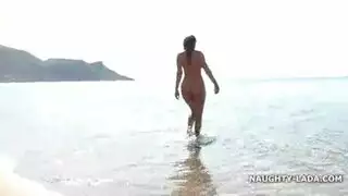 يارا المنقبه