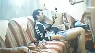 عاهرات جزائريات ساخنات تأخذ زبور كبيرة بعمق