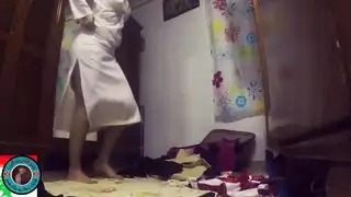 راهبة عذراء تفقد عذريتها لقضيب أسود كبير