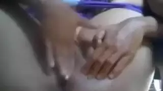 فحل سوداني يستمني بقوة بورن
