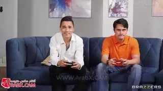 أم صديقي الحارة تحصل على مساعدتي الصلبة منظور أول
