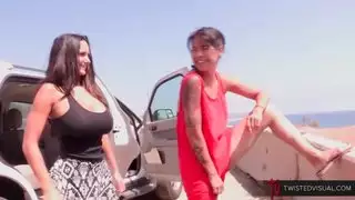 سكس متحرك إكس إكس إكس: شباب سود يقدمون أداء قوي في كل مشهد