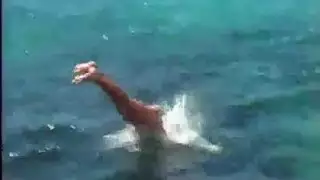 إباحية دولية: أجنبي يسحق عاهرة عربية