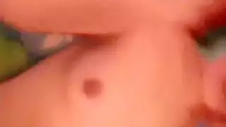 أخ يدكّ أخته في القاهرة