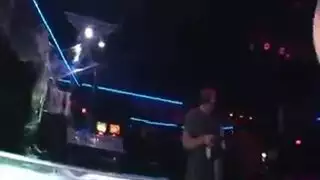 نيك فتات قصر الاقامة