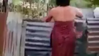 جنس ساخن في الحمام مع مونيك ذات الصدر الكبير