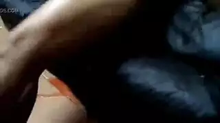 قضيب جذاب يُصطدم من قبل جمهور نهم للجماع