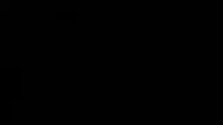 بتدخل كسها ف السرير
