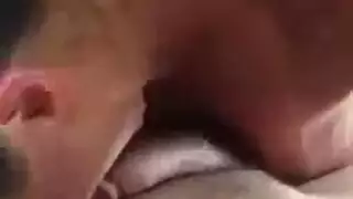 زوجة الأب تمارس الجنس العنيف في العراء مع زوجها