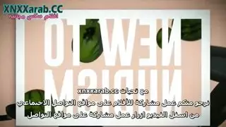 أثداء طبيعية ضخمة عارية مبتدئة في مشهد جنسي عنيف