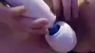 فيلم إباحي شرجي قاسٍ مع نجمة سمراء شاحبة تئن