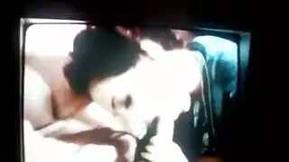 سكس تركي على السرير و نيكة حامية جدا بين الشاب و عشيقته