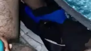يتحرشبأمه