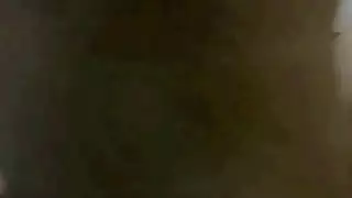 ألفا تركي يأخذها في ثلاثي إباحي قاسٍ