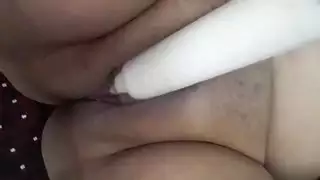 اللعب القاسي بالثدي وعملية المص العميق