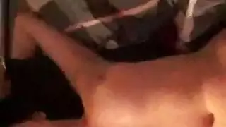 شهوانية تلميذات: عدة قضبان، مني على الوجوه