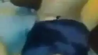 ناضجة النهر الرجل الأسود