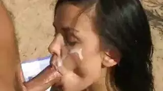 حفلة جنس سرية بين الأخوة: نهاية بقذف داخلي